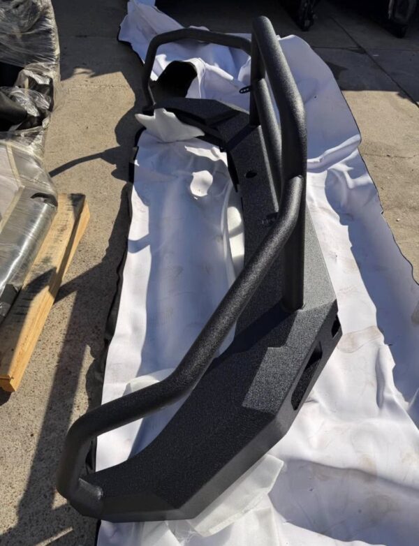 Heavy-Duty Bull Bar for 1992–2003 Isuzu Trooper – Premium Front Bumper Guard
