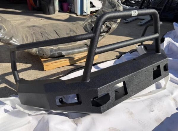 Heavy-Duty Bull Bar for 1992–2003 Isuzu Trooper – Premium Front Bumper Guard
