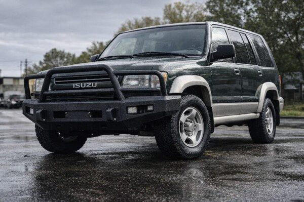 Heavy-Duty Bull Bar for 1992–2003 Isuzu Trooper – Premium Front Bumper Guard