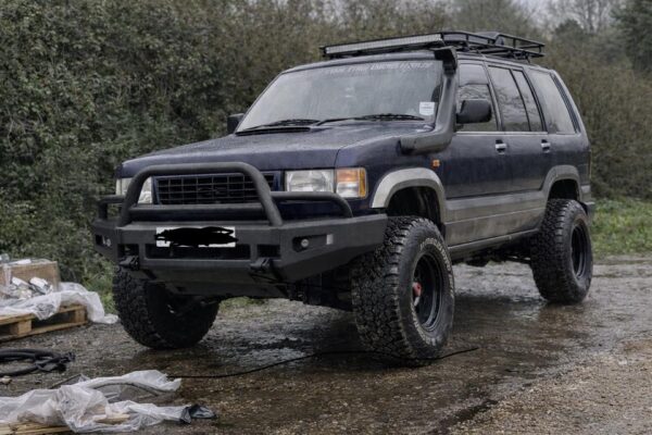 Heavy-Duty Bull Bar for 1992–2003 Isuzu Trooper – Premium Front Bumper Guard