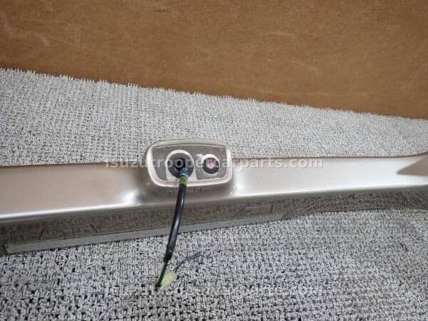 Used OEM Isuzu Trooper Rear Spoiler 1992–2002 – Genuine Isuzu Trooper Replacement Part