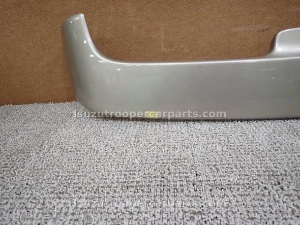 Used OEM Isuzu Trooper Rear Spoiler 1992–2002 – Genuine Isuzu Trooper Replacement Part