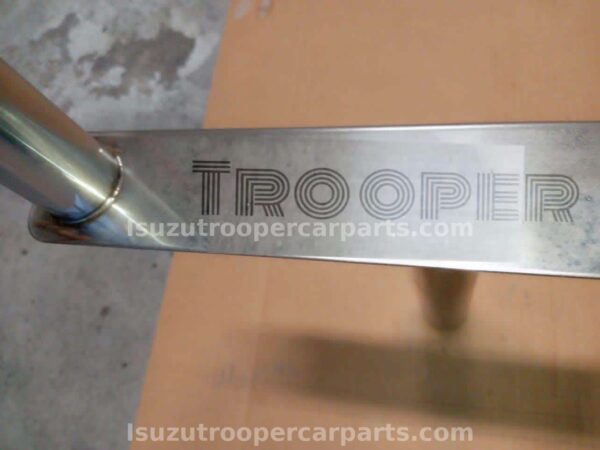 ISUZU TROOPER REAR LADDER – OEM-STYLE STAINLESS STEEL BUILD (1992–2004)