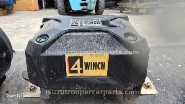 ISUZU TROOPER 4X4 OFF-ROAD BUMPER – HEAVY DUTY WITH WINCH SETUP (1981–1991)