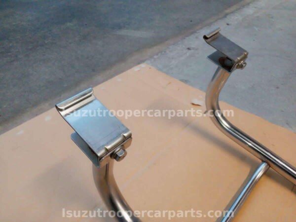 ISUZU TROOPER REAR LADDER – OEM-STYLE STAINLESS STEEL BUILD (1992–2004)