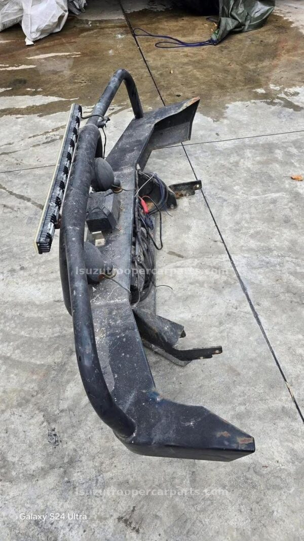 ISUZU TROOPER 4X4 OFF-ROAD BUMPER – HEAVY DUTY WITH WINCH SETUP (1981–1991)