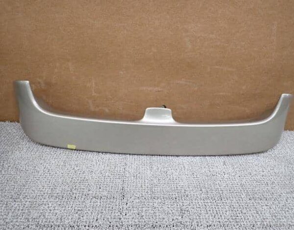 Used OEM Isuzu Trooper Rear Spoiler 1992–2002 – Genuine Isuzu Trooper Replacement Part