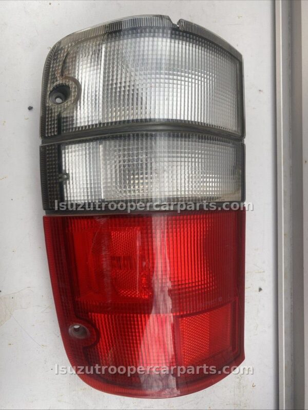 Isuzu Trooper Rear Tail Light Set (Left & Right) OEM Clear/Red – Reliable Replacement Upgrade