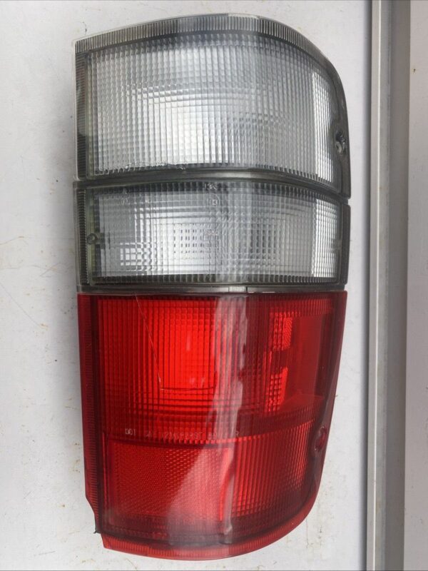 Isuzu Trooper Rear Tail Light Set (Left & Right) OEM Clear/Red – Reliable Replacement Upgrade