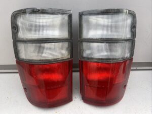 Isuzu Trooper Rear Tail Light Set (Left & Right) OEM Clear/Red – Reliable Replacement Upgrade