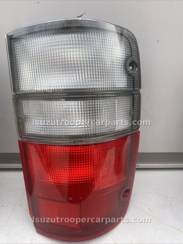Isuzu Trooper Rear Tail Light Set (Left & Right) OEM Clear/Red – Reliable Replacement Upgrade