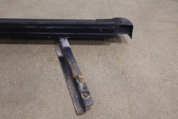 Upgrade your Isuzu Trooper's 2nd gen Running Boards