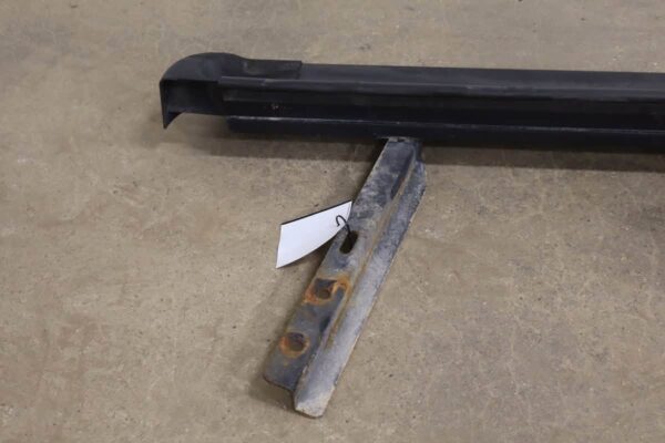 Upgrade your Isuzu Trooper's 2nd gen Running Boards