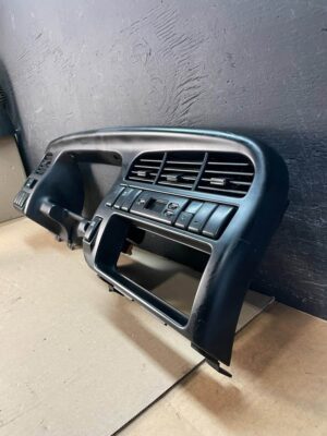 Brand New Isuzu Trooper Speedometer Radio Air Vent Bezel Trim OEM AE3337 DG