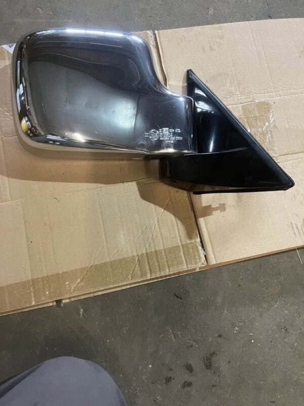 802504255_1082772081429437_6756592178327675981_n Isuzu Trooper Exterior Chrome RH Right Passenger Power Door Mirror OEM – 1998-2002
