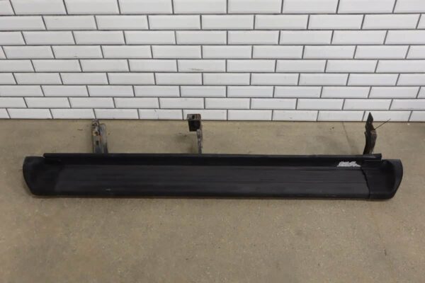 Upgrade your Isuzu Trooper's 2nd gen Running Boards
