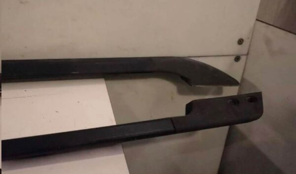 802653117_1082568274783151_1230577572263183995_n (1) Isuzu Trooper Roof Rack Bars: OEM Style Upgrade for More Cargo & Adventure