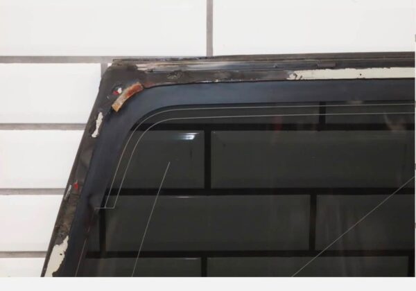802858792_1082557718117540_6658972863656113531_n Limited Isuzu Trooper Left Quarter Window Privacy Tint – OEM-Style Replacement