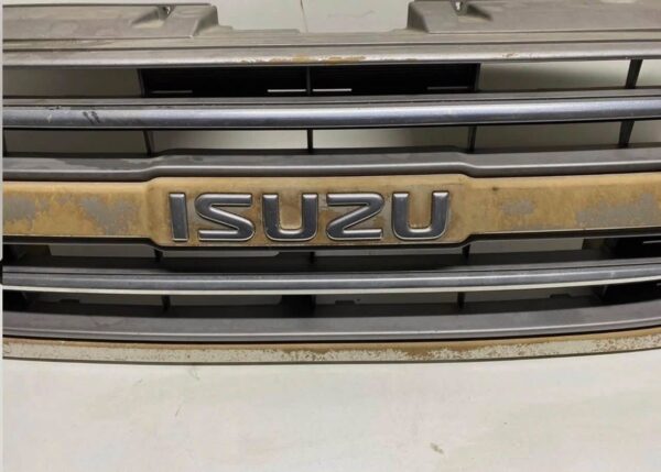 803103346_1082761394763839_6836307714800251524_n Isuzu Trooper Front Bumper Grille OEM– 2nd Generation Replacement