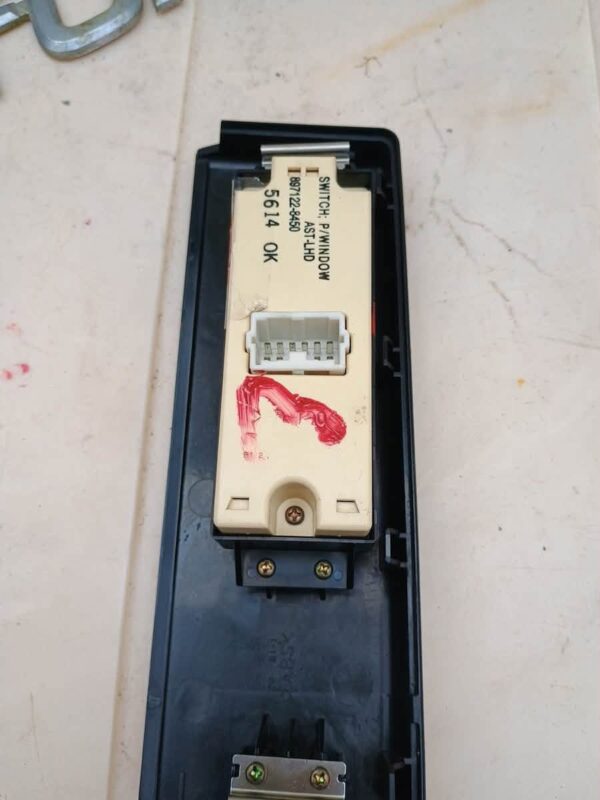 812281489_1742730253680447_80640793865948088_n Acura SLX Right Front Door Lock Switch OEM – 1996–2002 2nd Gen