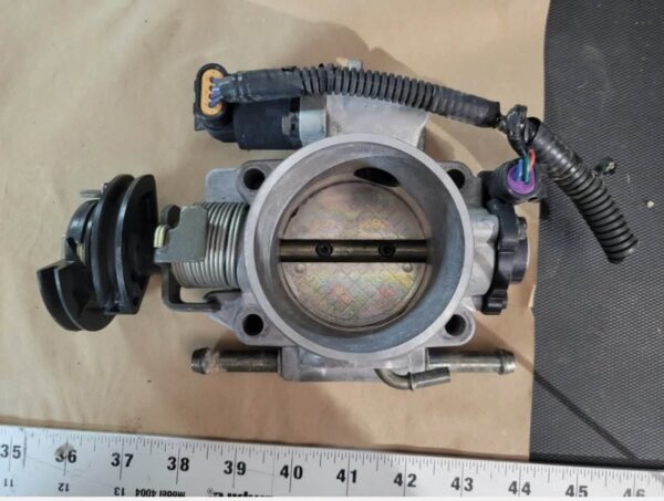 3.5L AT OEM Engine Throttle Body Assembly TPS for 1998–1999 Isuzu Trooper