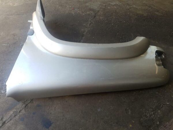Replacement Body Panel for 1995-2002 Isuzu Trooper (Left Fender with Fender Flare, 2nd Generation)