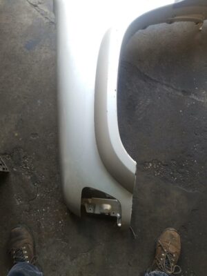 Replacement Body Panel for 1995-2002 Isuzu Trooper (Left Fender with Fender Flare, 2nd Generation)