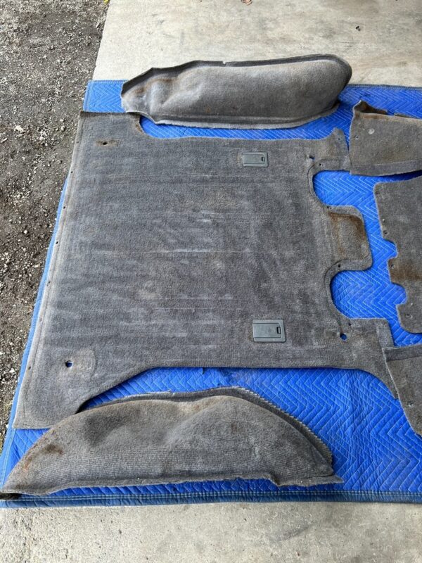Exact Fit Molded Floor Carpet for 1986-1991 Isuzu Trooper - 1st Gen. Interior