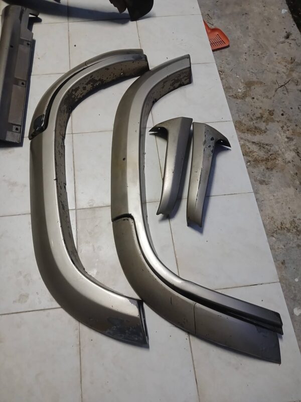 IMG_7157 Isuzu Trooper 2nd Gen OEM-Style Exterior Accessories 1992-2002