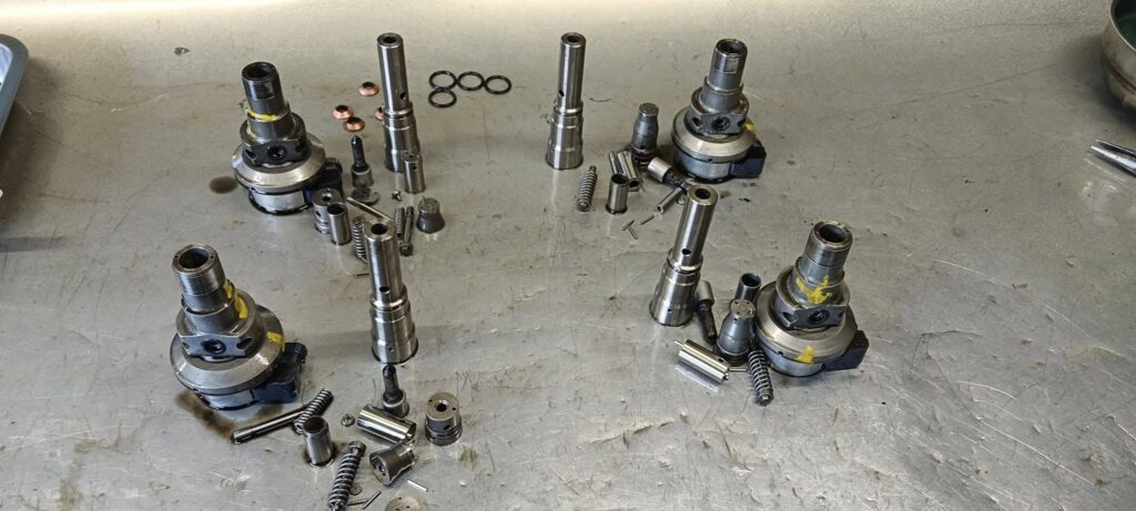 Engine Rebuild & Mechanical Components